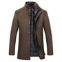 Brauner Herrenmantel, winddicht, gestreift, Wolle, lange Jacke, modisch, elegant, warm.