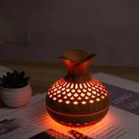 Holzoptik Aroma-Diffuser mit LED-Beleuchtung, dekorative Luftbefeuchter für Wohnzimmer.