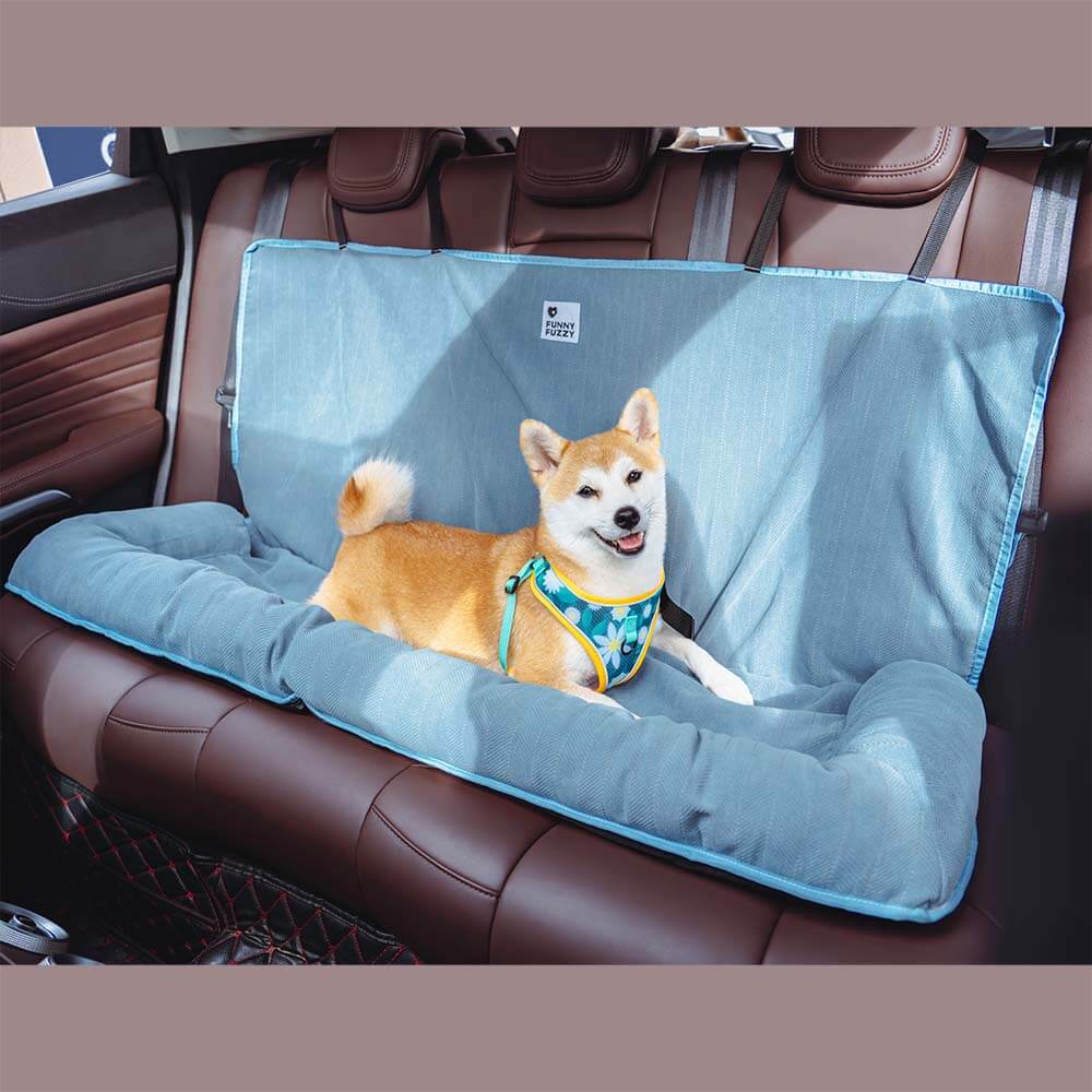 Hundebett Autositz, blau, für Rückbank, bequem, waschbar, ideal für Reisen mit Haustieren.