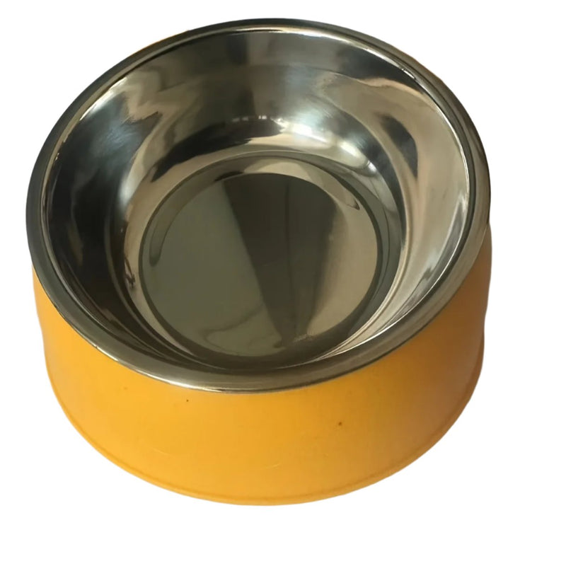 Gelber Hundenapf aus Edelstahl, rutschfest, für Futter und Wasser, langlebig und pflegeleicht.