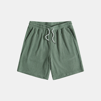 Sommerliche Herren-Loungeset mit Wabenstruktur – Lenn