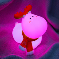 Niedliche LED-Nachtlampe Rentier-Design, rosa leuchtend, Kinderzimmer-Dekoration.