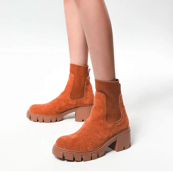 Damen Stiefeletten aus Wildleder, orange, klobiger Absatz, Wintermode, Luca Norelli.