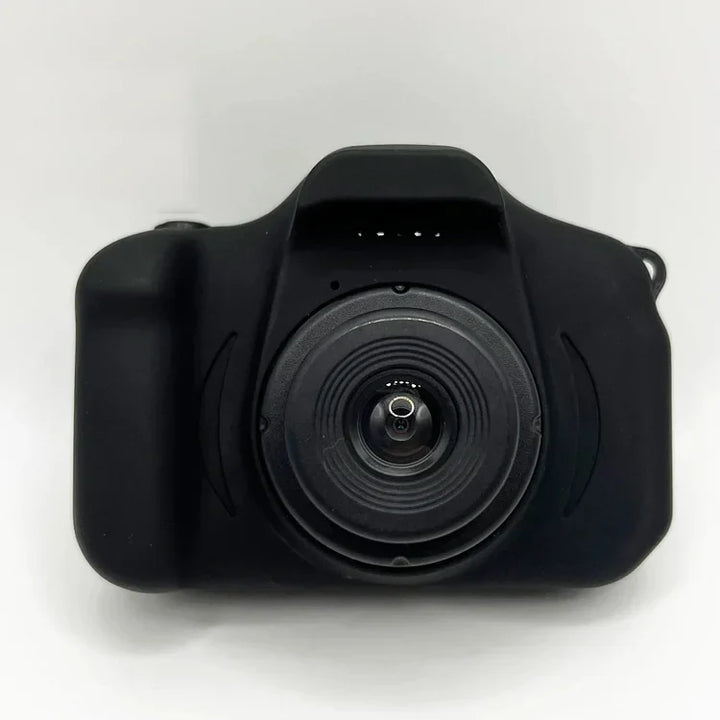 Schwarze Dashcam mit Weitwinkelobjektiv, kompakt, für Autoüberwachung und Sicherheit.