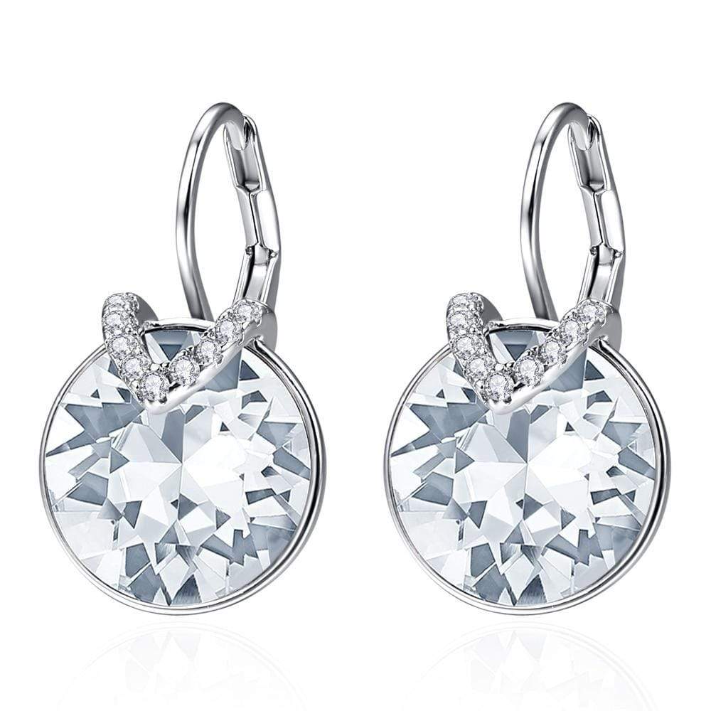 Silberne Ohrringe mit weißen Kristallen, elegantes Design, Schmuck für Damen.