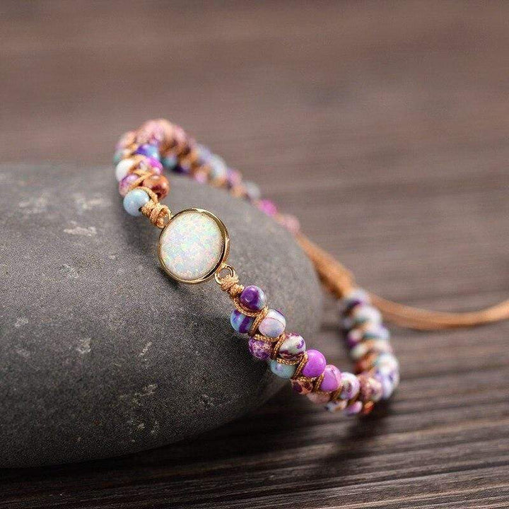 Boho-Armband mit Amethysten und Opal, Naturstein, geflochten, Damen-Schmuck, Yoga-Accessoire.
