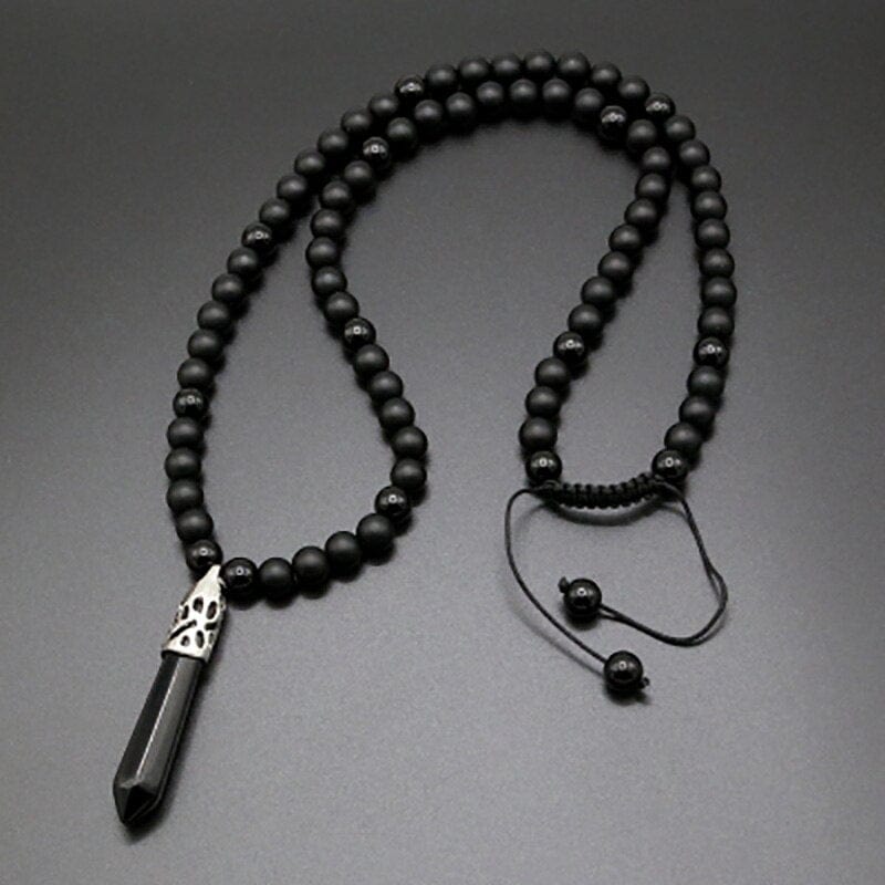 Schwarze Onyx Mala Halskette, handgemacht, Boho-Stil, mit silbernem Anhänger.