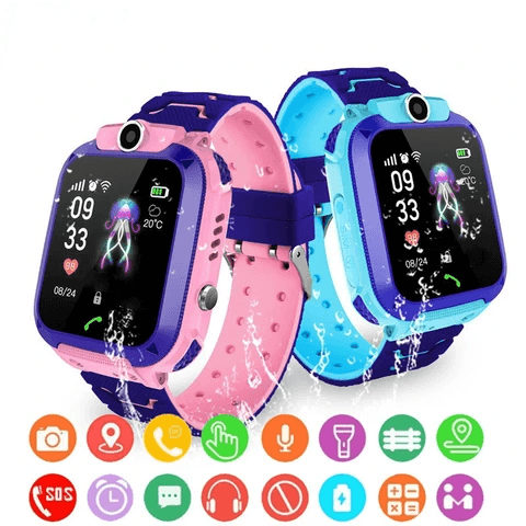 Zwei wasserdichte Kinder-Smartwatches, rosa und blau, mit Kamera und bunten Icons.
