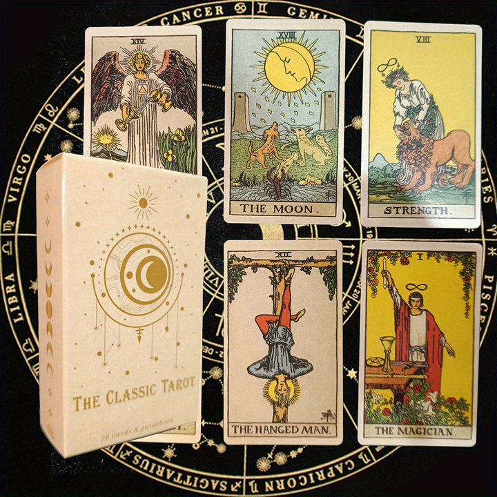Klassisches Tarot-Set mit fünf Karten, Engel, Mond, Löwe, Gehängter, Magier, auf Sternzeichen-Hintergrund.