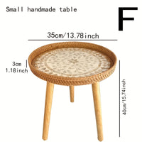 Kleiner handgefertigter Tisch, rund, Holz, Rattan, 35cm Durchmesser, 40cm Höhe.