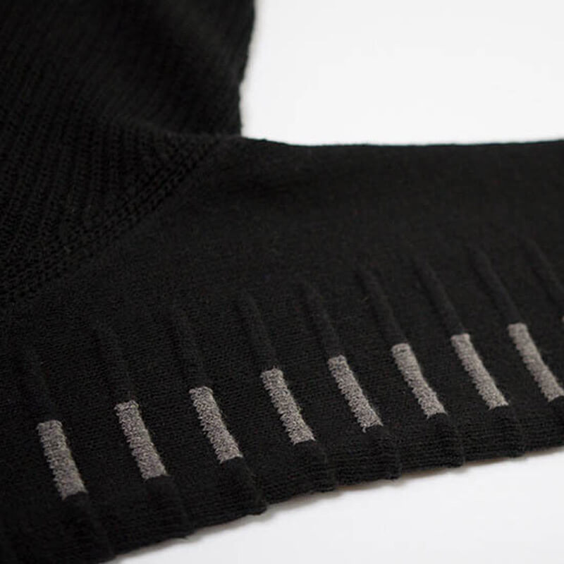 Herren-Strickpullover mit Streifendetails – Lukas Herbstedition