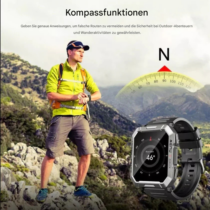 Mann beim Wandern mit Kompassuhr, GPS-Funktion, Outdoor-Ausrüstung, Berglandschaft im Hintergrund.