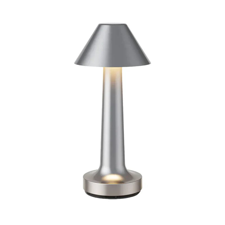 Silberne Tischlampe Kegel-Design, LED, Restaurant-Bar, modern, stilvoll, Metall, Beleuchtung.