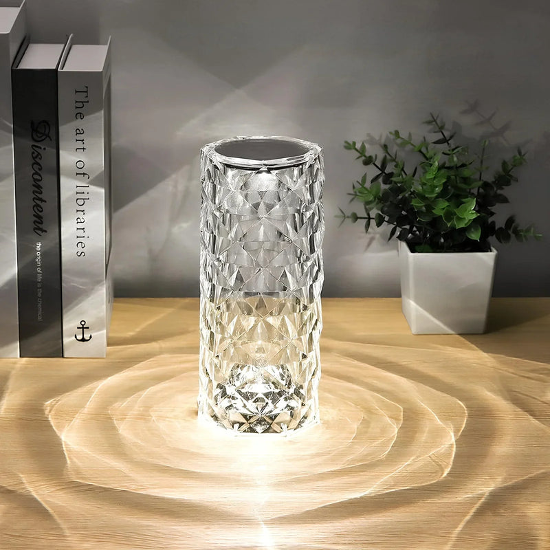 Kristall-Tischlampe, zylindrisch, LED, dekorativ, transparent, modernes Design, Wohnzimmer.