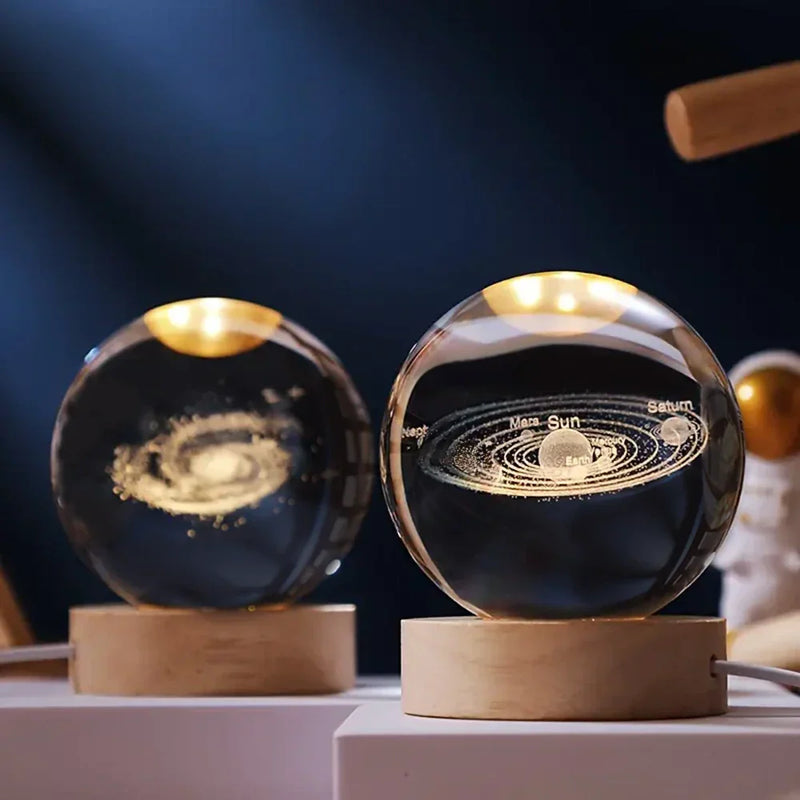 Kristallkugel mit Sonnensystem-Gravur, LED-Beleuchtung, dekorative Tischlampe, Geschenkidee