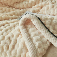 Weiche beige Flanell-Fleece-Decke, warm, gemütlich, Herbst Winter, Bettdecke, dick, komfortabel.