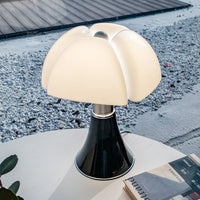LED Tischlampe im Retro Design – ClassicGlow