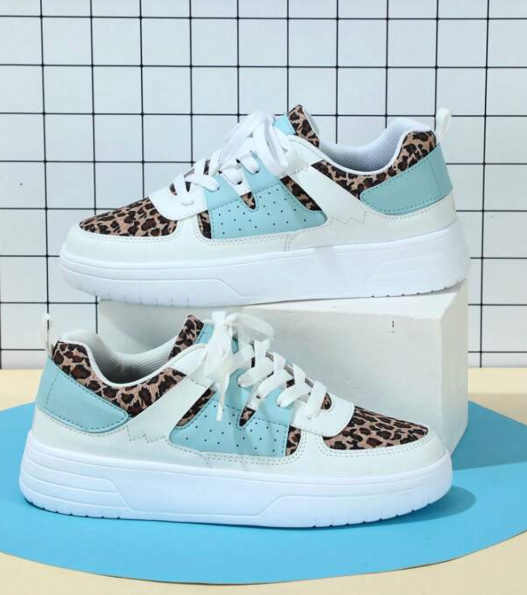 Leopard Sneaker Damen, weiß-blau, modisch, bequem, Freizeitschuh, trendig, Turnschuh.