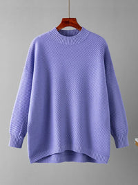 Lila Strickpullover Damen, Rundhals, Rippstrick, Oversize, Herbstmode, gemütlich, elegant.