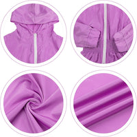 Lila Kinder-Regenjacke mit Kapuze, Reißverschluss, elastischer Taille, wasserabweisend.
