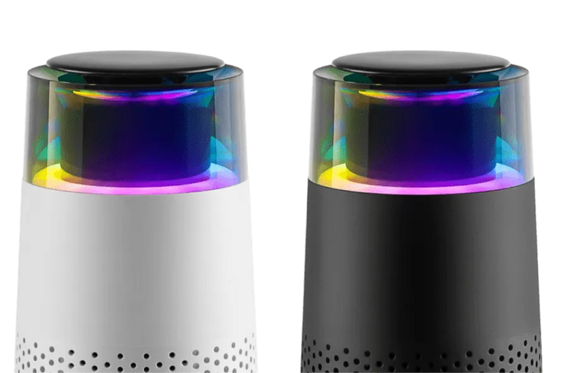 Zwei smarte Lautsprecher, weiß und schwarz, mit LED-Beleuchtung, moderne Technologie.