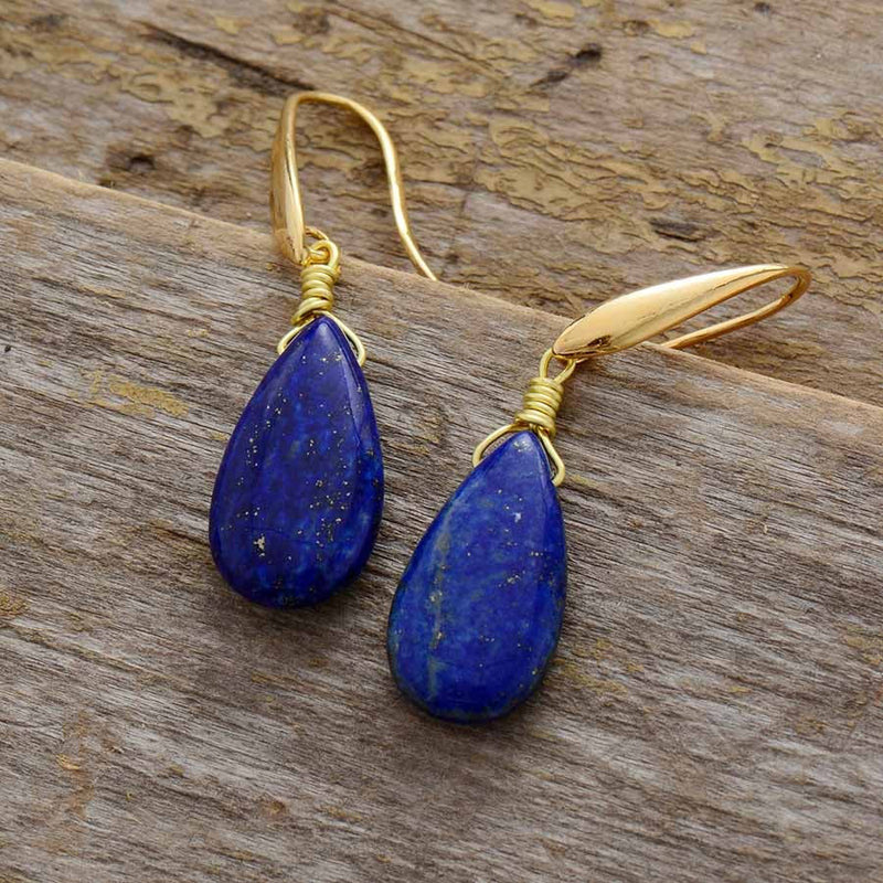 Blaue Tropfen-Ohrringe aus Naturstein, eleganter Schmuck für Damen, goldene Haken.