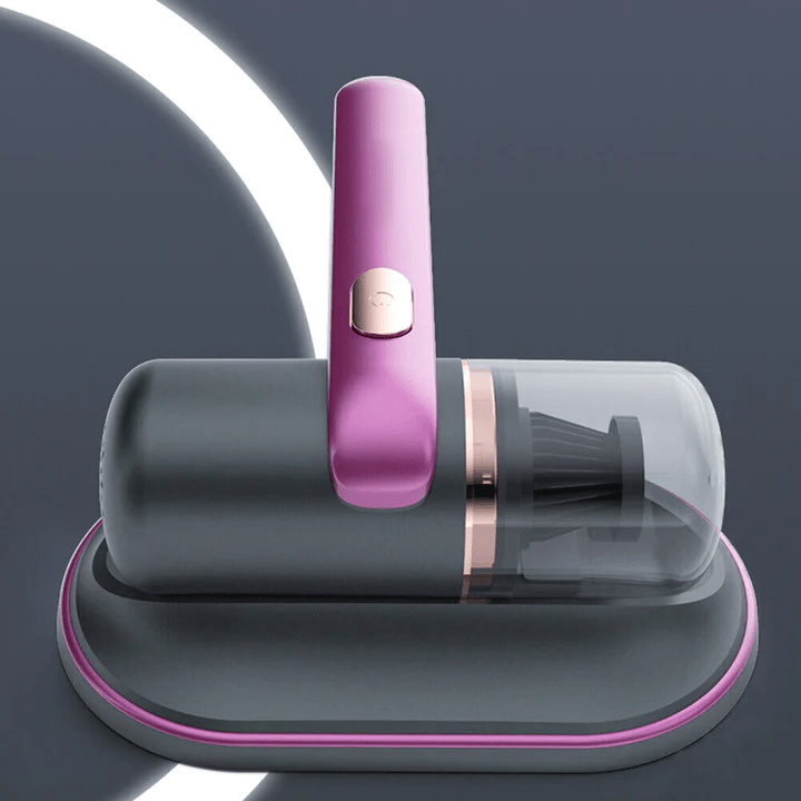 Tragbarer Mini-Staubsauger, grau und pink, kabellos, kompakt, für Auto und Haushalt.