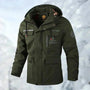 Wasserdichte grüne Herrenjacke aus Titan, Outdoor, Kapuze, Reißverschlüsse, Winterbekleidung.