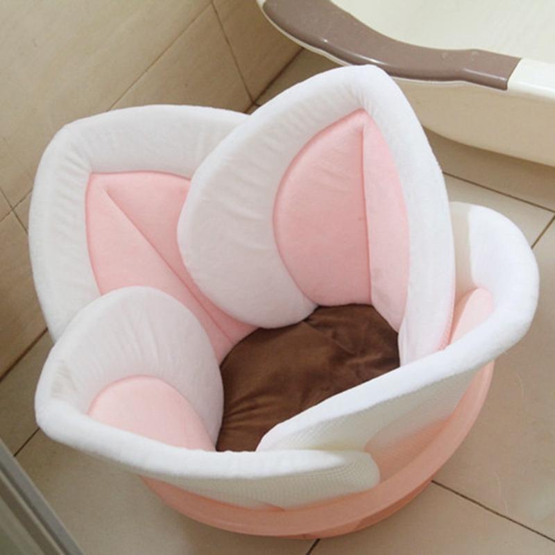 Weiches Blüten-Babybad für Waschbecken oder Reiseeinsatz – Kuschelblüte