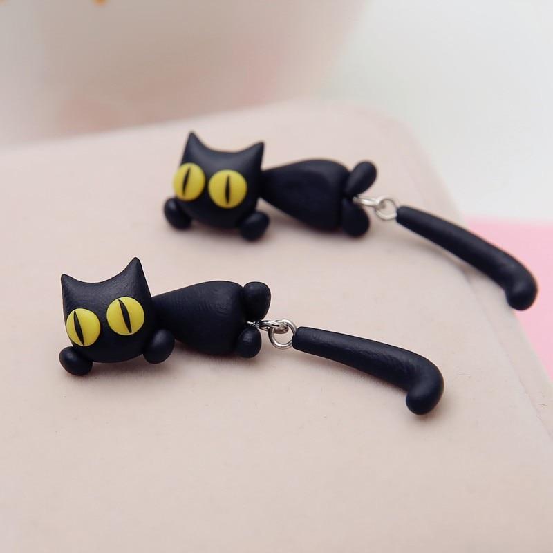 Schwarze Katzen-Ohrringe aus Polymer, gelbe Augen, handgefertigter Schmuck, modisch.