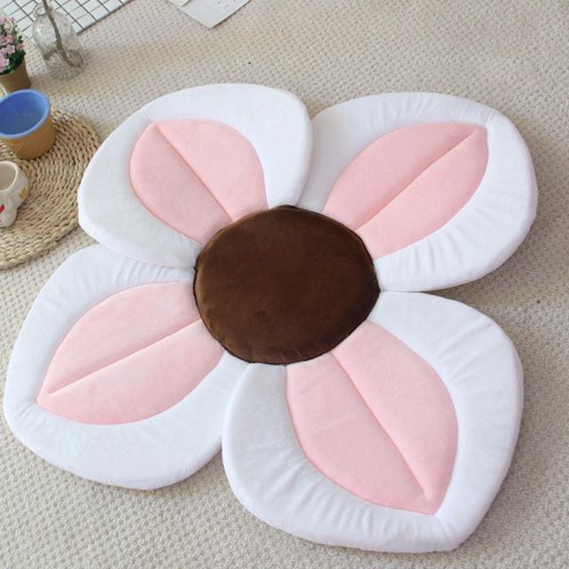Weiches Blüten-Babybad für Waschbecken oder Reiseeinsatz – Kuschelblüte