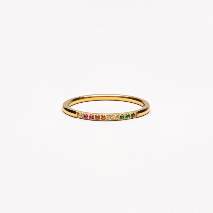 Goldener Ring mit Regenbogen-Edelsteinen, zierlich, modisch, Schmuck für Damen.