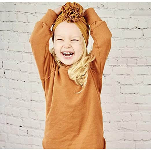 Weiche Baby-Turbanmütze mit Rüschendetail – Herbstzauber KuschelGlanz (1+1 Gratis)