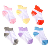 6 Paar Anti-Rutsch Babysocken – Finn