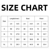 Schulterfreies Tüllkleid mit Volants – Nea