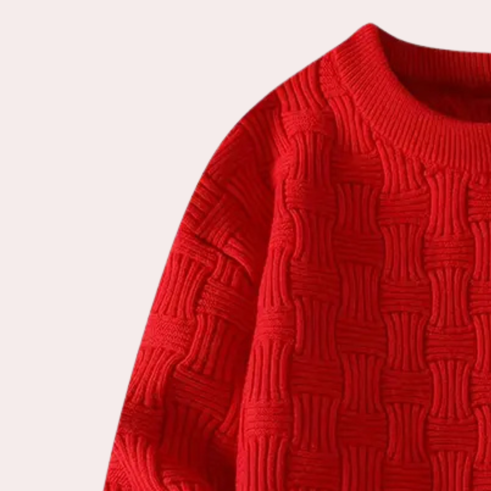 Roter Strickpullover, grobes Zopfmuster, warme Wintermode, Damenbekleidung, Baumwolle.