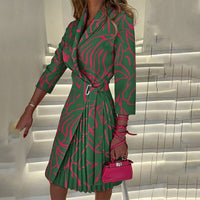 Trendiges Damen Blazerkleid – Aurelia im herbstlichen Stil