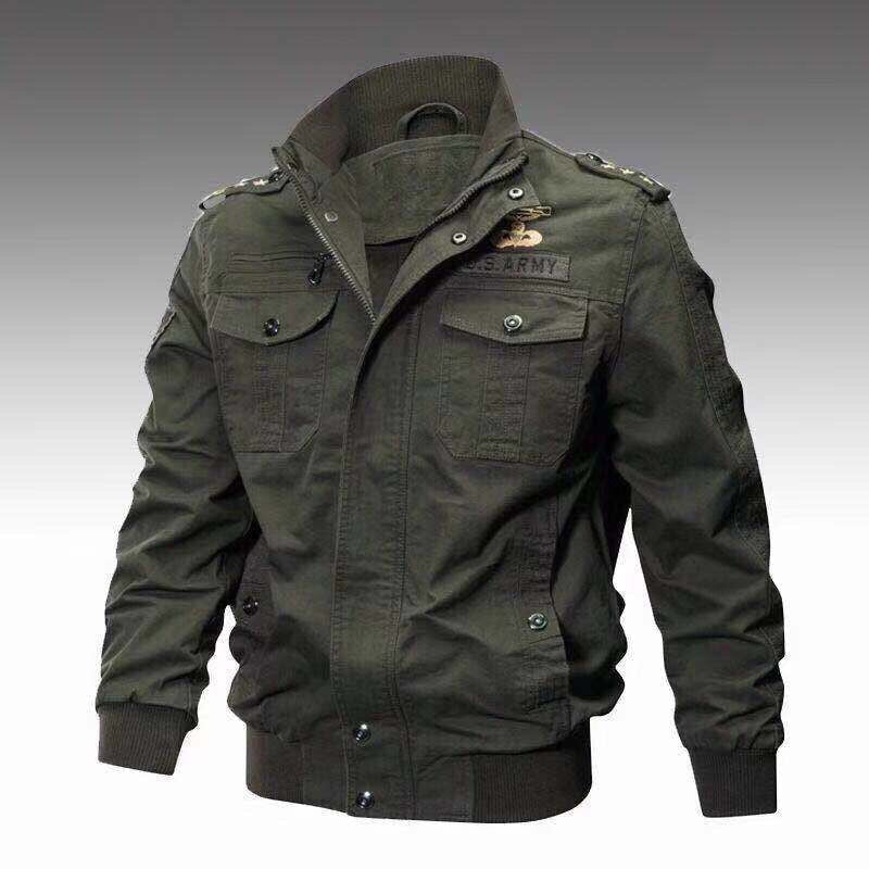 Grüne Herren-Militärjacke, Baumwolle, mit Taschen und Knöpfen, Outdoor-Mode.