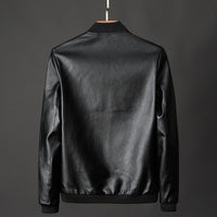 Schwarze Lederjacke Herren, klassisches Design, Rückansicht, modisch, elegant, hochwertig.