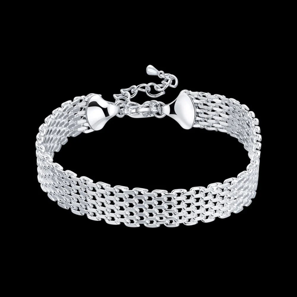Silberarmband Damen, geflochtenes Design, verstellbar, eleganter Schmuck, Geschenkidee.