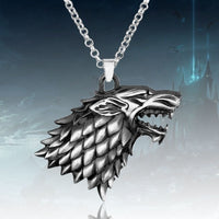 Silberner Wolfskopf-Anhänger an Kette, Edelstahl, Herrenmode, Fantasy-Schmuck, Geschenkidee.