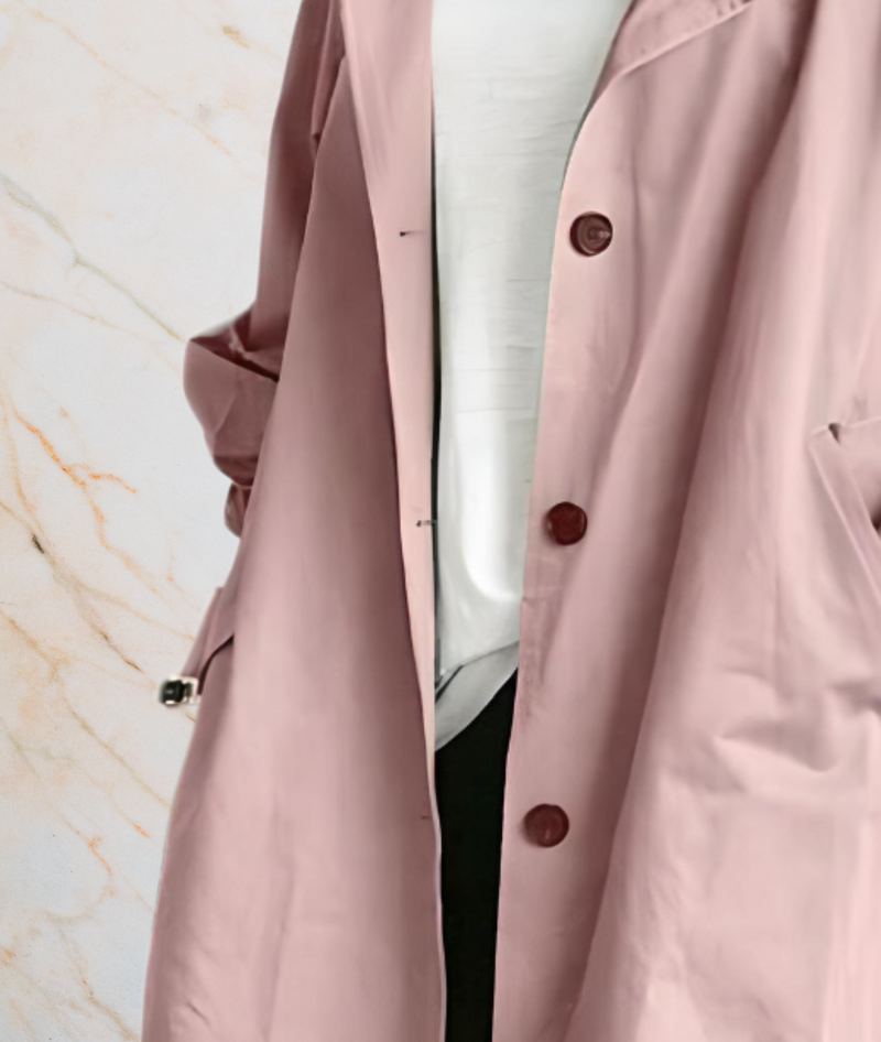 Rosa Damenmantel mit Knöpfen, elegantes Design, Herbstmode, lässiger Stil.