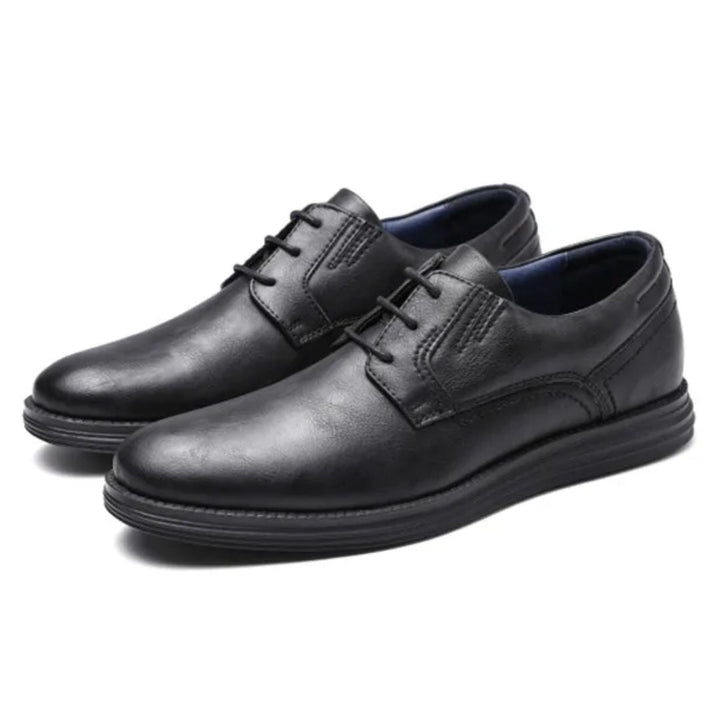 Schwarze Herren-Lederschnürschuhe, elegant, rutschfest, ideal für Business und Freizeit.