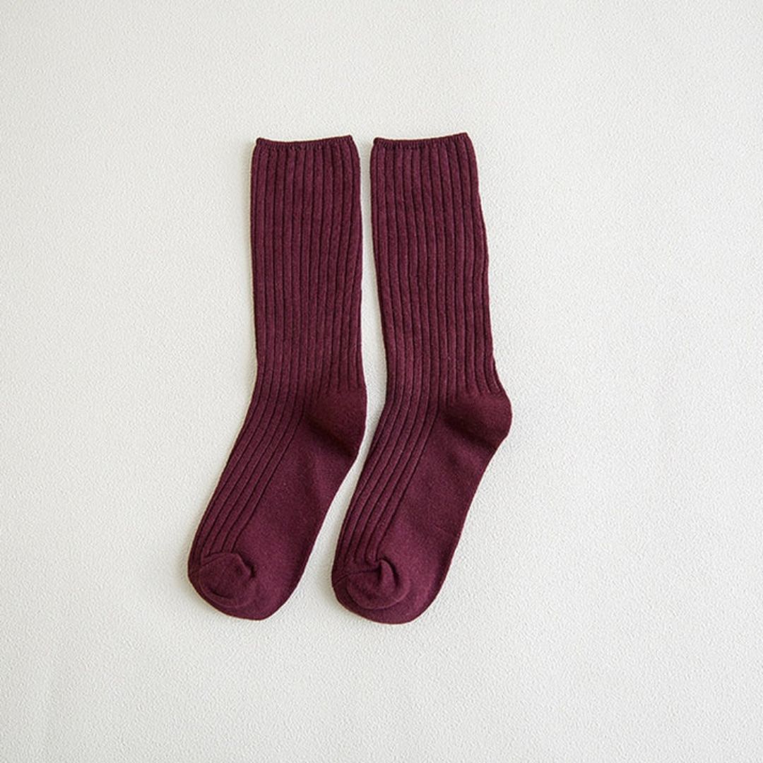 Bordeauxfarbene, gerippte Socken aus Baumwolle, knielang, modisch, bequem, für Damen und Herren.