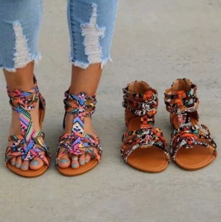 Bunte Damen-Sandalen, Ethno-Muster, flach, Sommermode, offene Zehen, bequem, Freizeit.