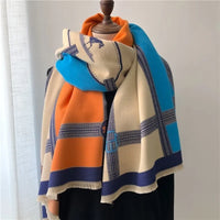 Bunter Kaschmirschal mit Karomuster, orange-blau-beige, Damenmode, Herbst-Winter Accessoire