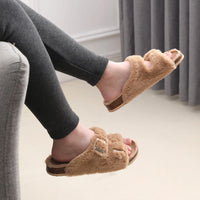 Damen Hausschuhe, beige, Kunstfell, Riemen, gemütlich, rutschfest, modisch, Wohnzimmer.