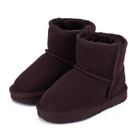 Dunkelbraune Winterstiefel aus Wildleder mit Fellfutter für Damen, warm und bequem.