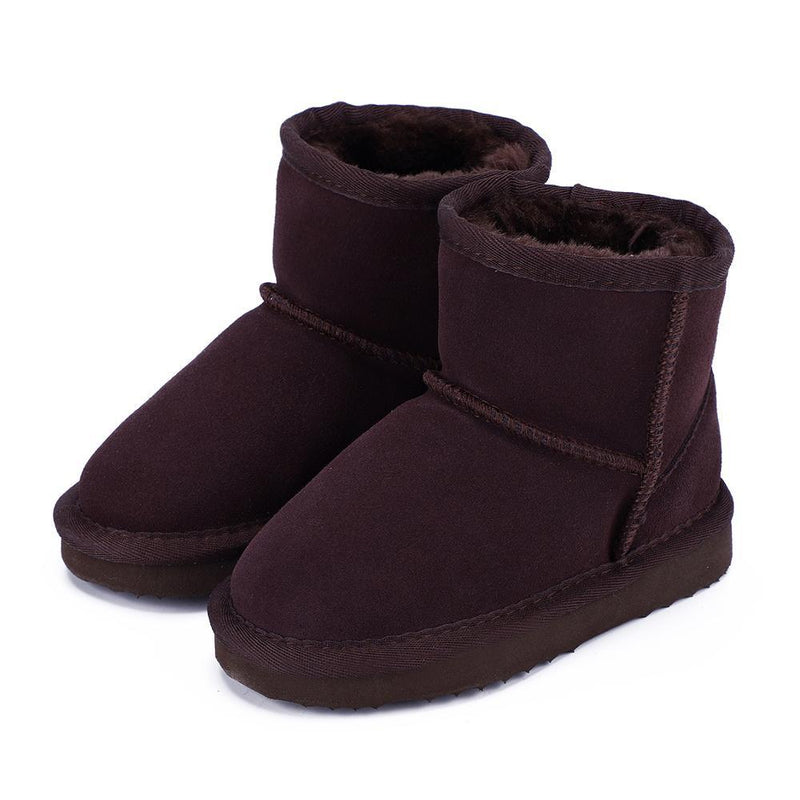Dunkelbraune Winterstiefel aus Wildleder mit Fellfutter für Damen, warm und bequem.
