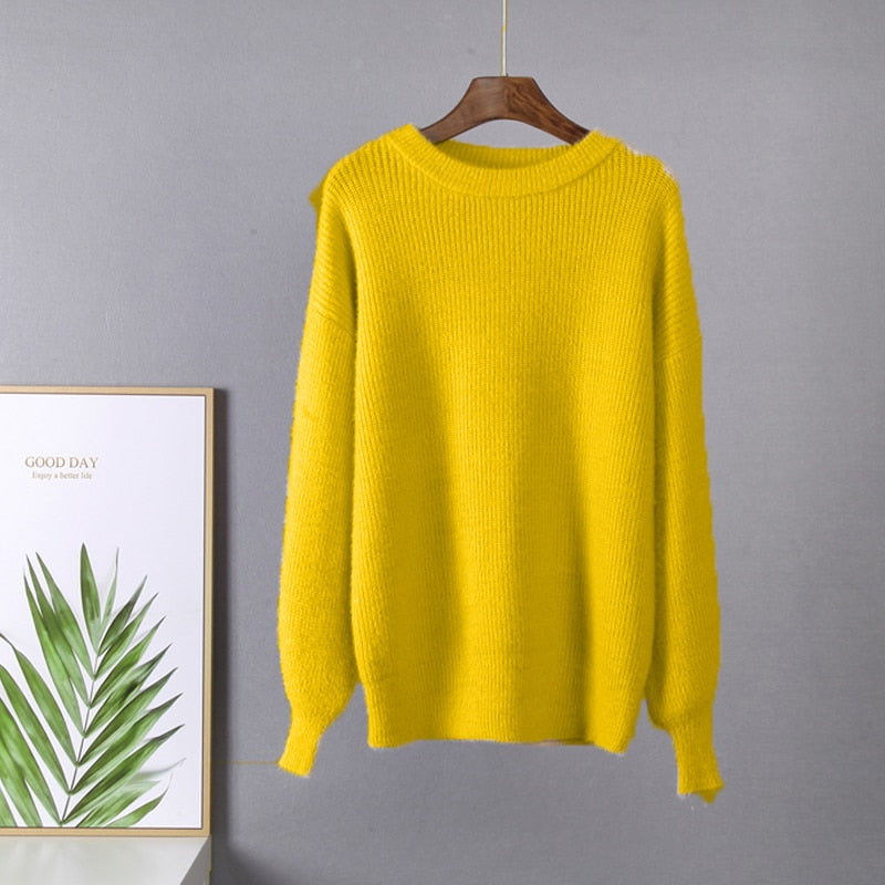 Gelber Strickpullover aus Wolle, Damenmode, Herbst-Winter, gemütlich, langärmelig, Rundhalsausschnitt.